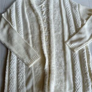 Elegant Cream Women's cardigan